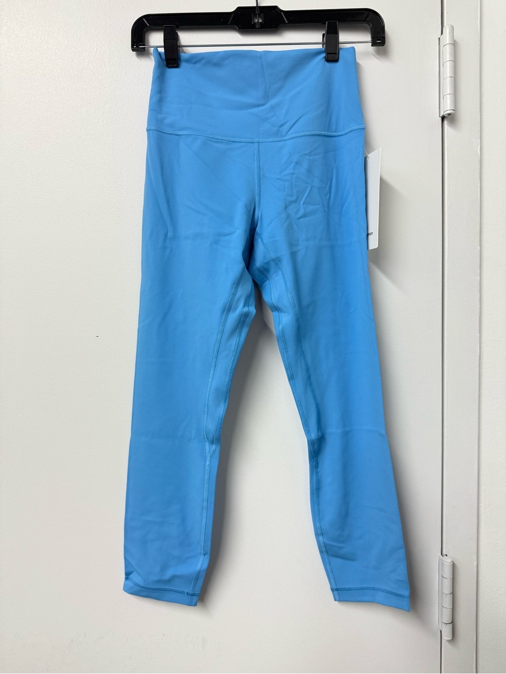 LuluLemon Align HR Crop 23β in Ocean Wave